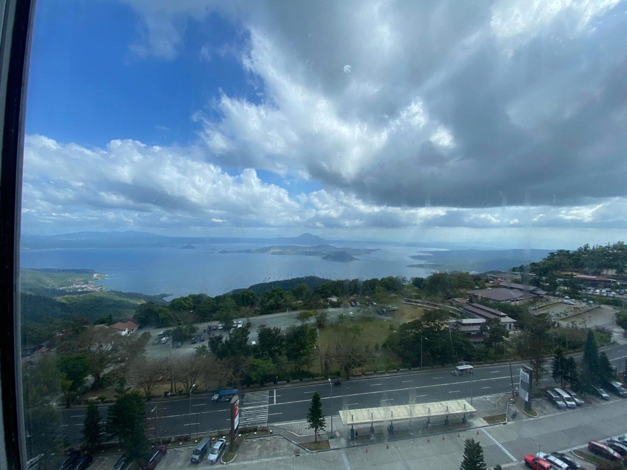 Smdc Tagaytay Taal Lake Condo Cook Netflix No Balcony No Free Parking 大雅台 外观 照片